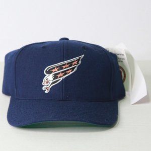 Vintage Washington Capitals Officially Licensed Ballcap Snapback NWT NHL Hockey